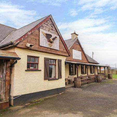 Apache Falls Lodge Limavady Luaran gambar
