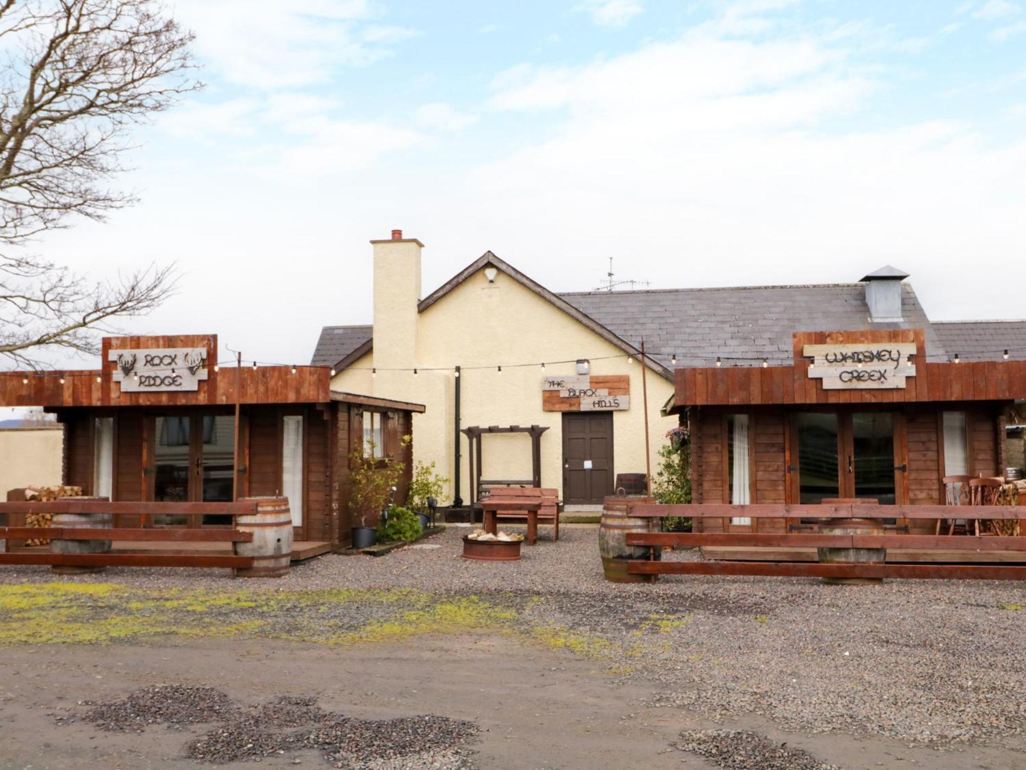 Apache Falls Lodge Limavady Luaran gambar