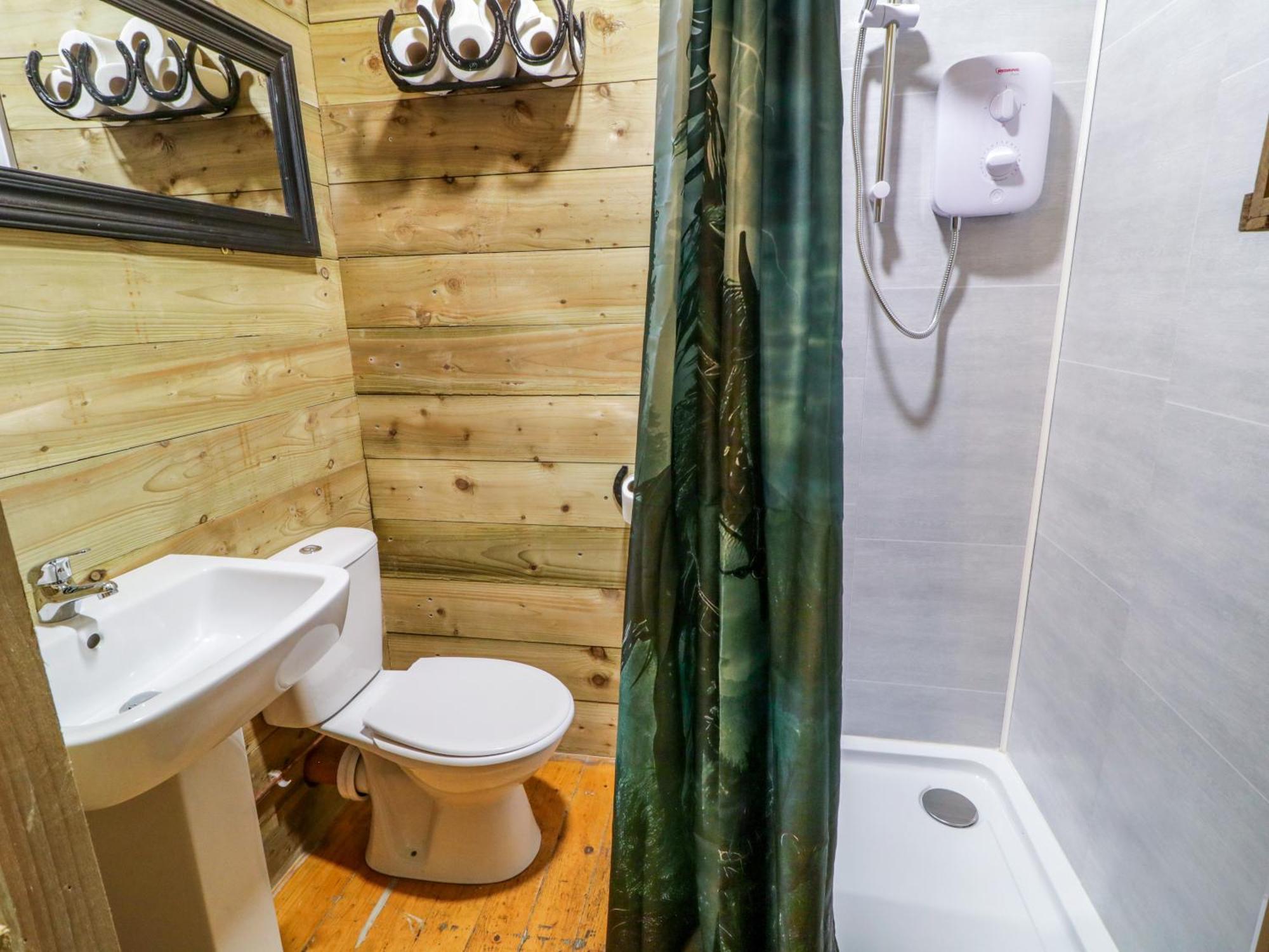 Apache Falls Lodge Limavady Luaran gambar